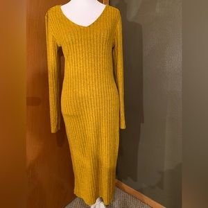Like new Forever 21 mustard rib knit long sleeve deep v-neck bodycon midi dress